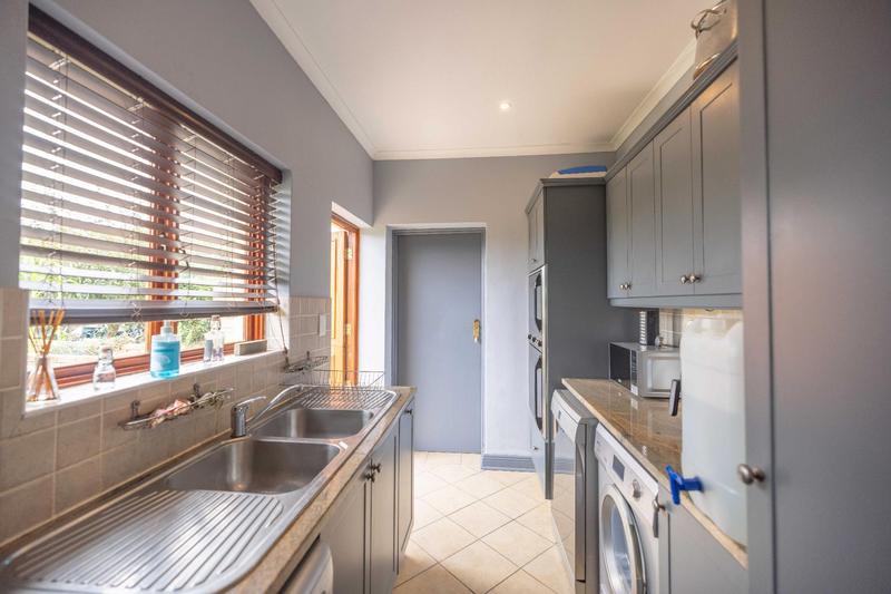 4 Bedroom Property for Sale in Kingswood Eastern Cape